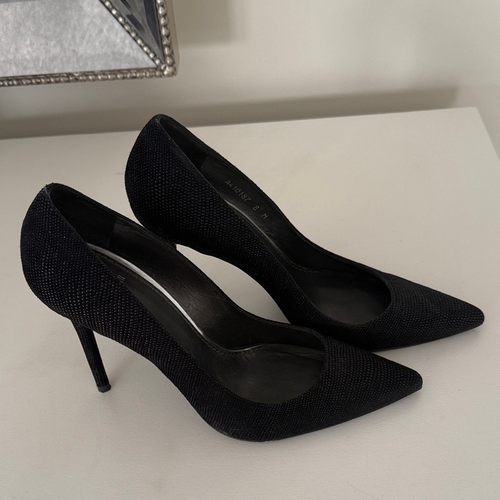 Stuart Weitzman Black Textured Heels